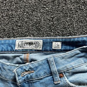 Lucky Brand Embroidered Jeans 26/2